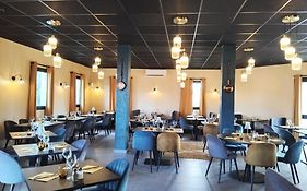 Hôtel Le Bratoria , anciennement Le Saint Vincent